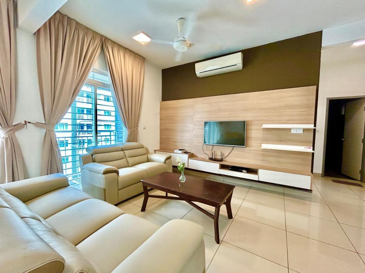 Apartment Cozy 1-9pax Near Msu, Stadium Sec13 Shah Alam