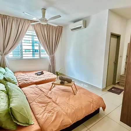Cozy Home 1-9Pax Near Msu, Stadium Shah Alam Sec13 Exterior photo
