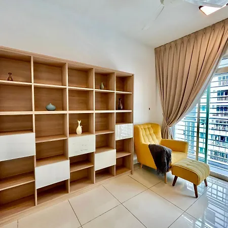 Cozy Home 1-9Pax Near Msu, Stadium Shah Alam Sec13 Exterior photo