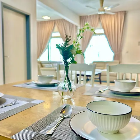 Cozy Home 1-9Pax Near Msu, Stadium Shah Alam Sec13 Exterior photo